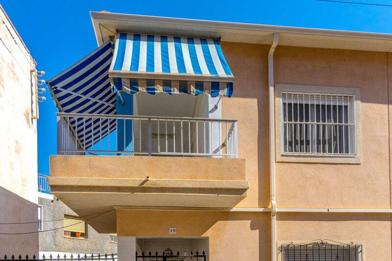 3 спальная комната квартира продается