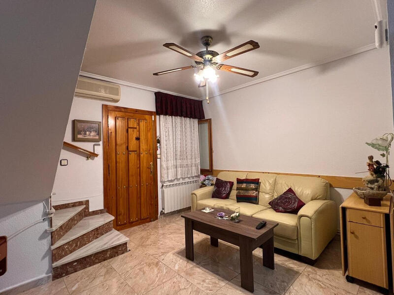 Dúplex en venta en Torrevieja, Alicante