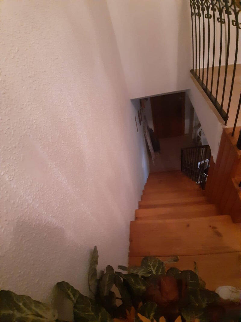 2 slaapkamer Gezinswoning Te koop