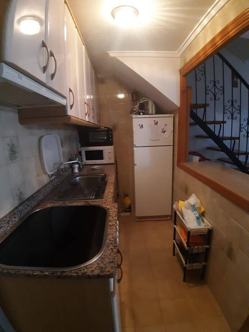 2 slaapkamer Gezinswoning Te koop