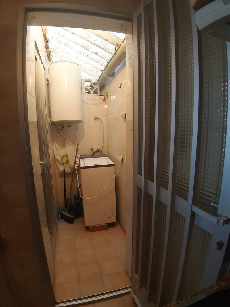 2 slaapkamer Gezinswoning Te koop