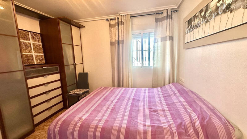 2 slaapkamer Appartement Te koop
