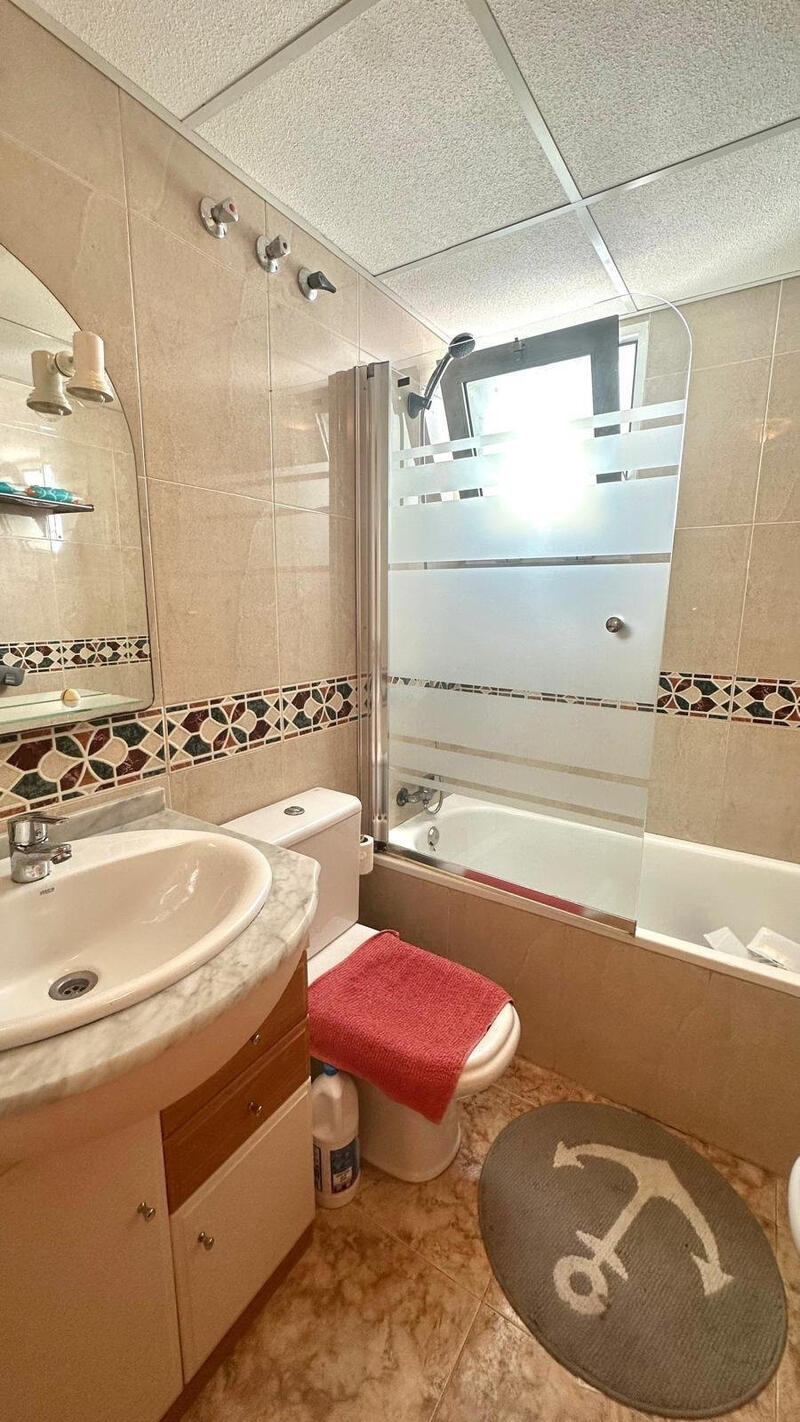 2 slaapkamer Appartement Te koop