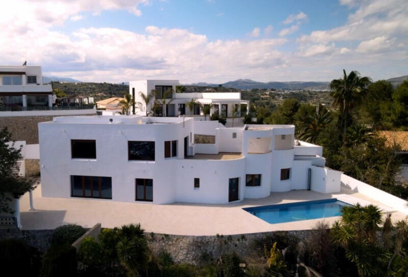Villa Te koop in Moraira, Alicante