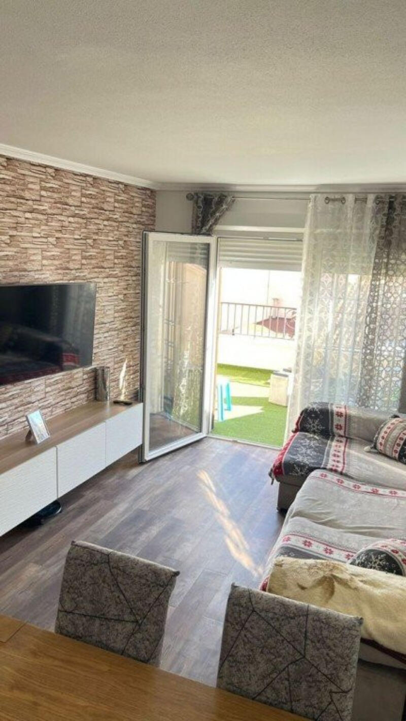 2 спальная комната квартира продается