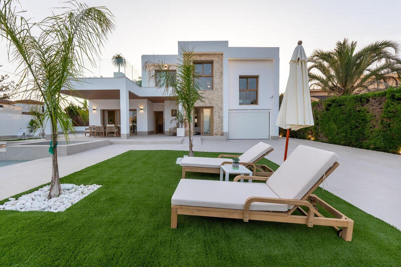 4 Schlafzimmer Villa zu verkaufen