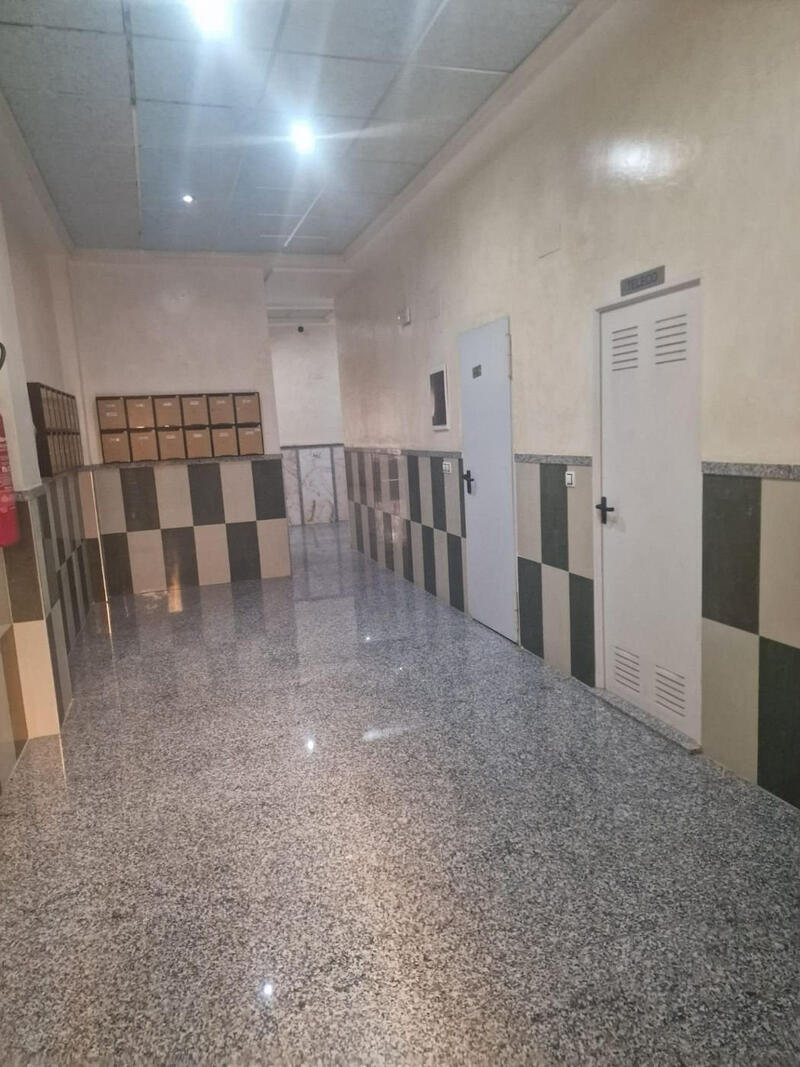 2 slaapkamer Appartement Te koop