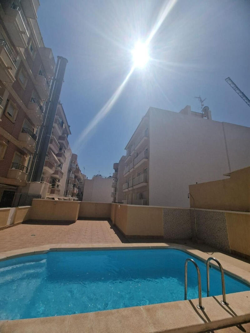 2 slaapkamer Appartement Te koop