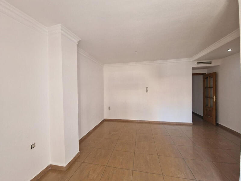 2 slaapkamer Appartement Te koop