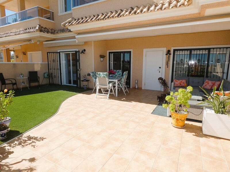Lejlighed til salg i Orihuela Costa, Alicante