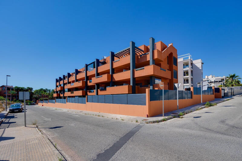 Lejlighed til salg i Orihuela Costa, Alicante