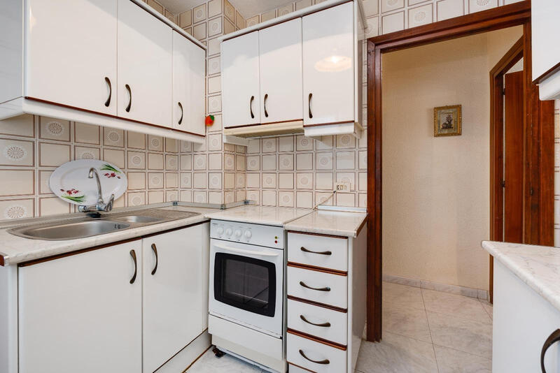 2 спальная комната квартира продается