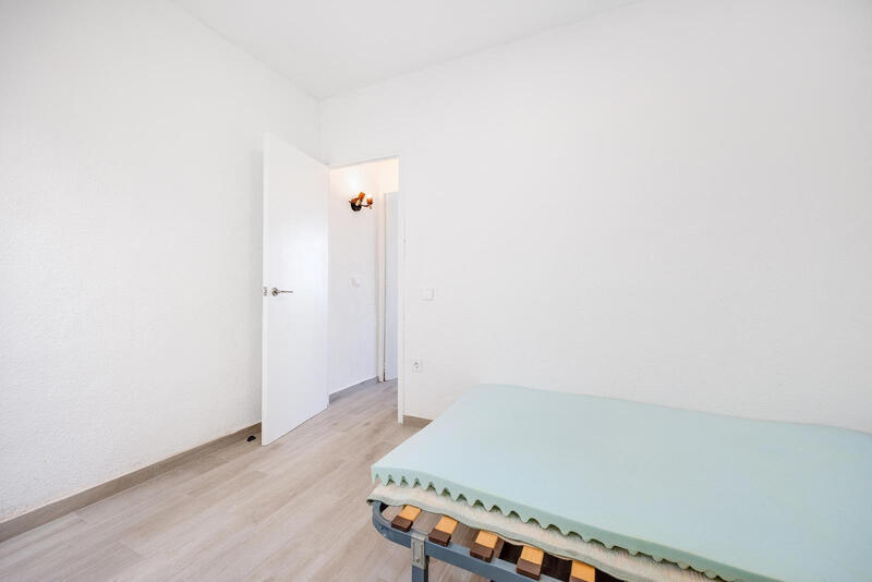 2 slaapkamer Tweezijdig Te koop