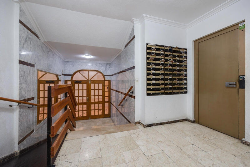2 спальная комната квартира продается