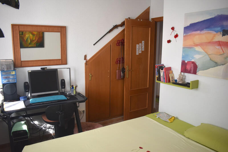 4 Cuarto Villa en venta