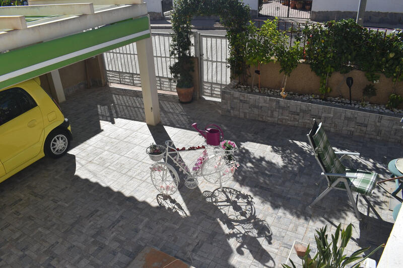 4 Cuarto Villa en venta