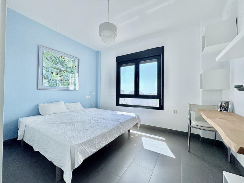 3 slaapkamer Appartement Te koop