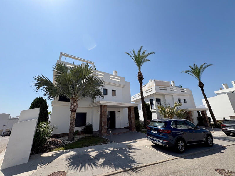3 slaapkamer Appartement Te koop