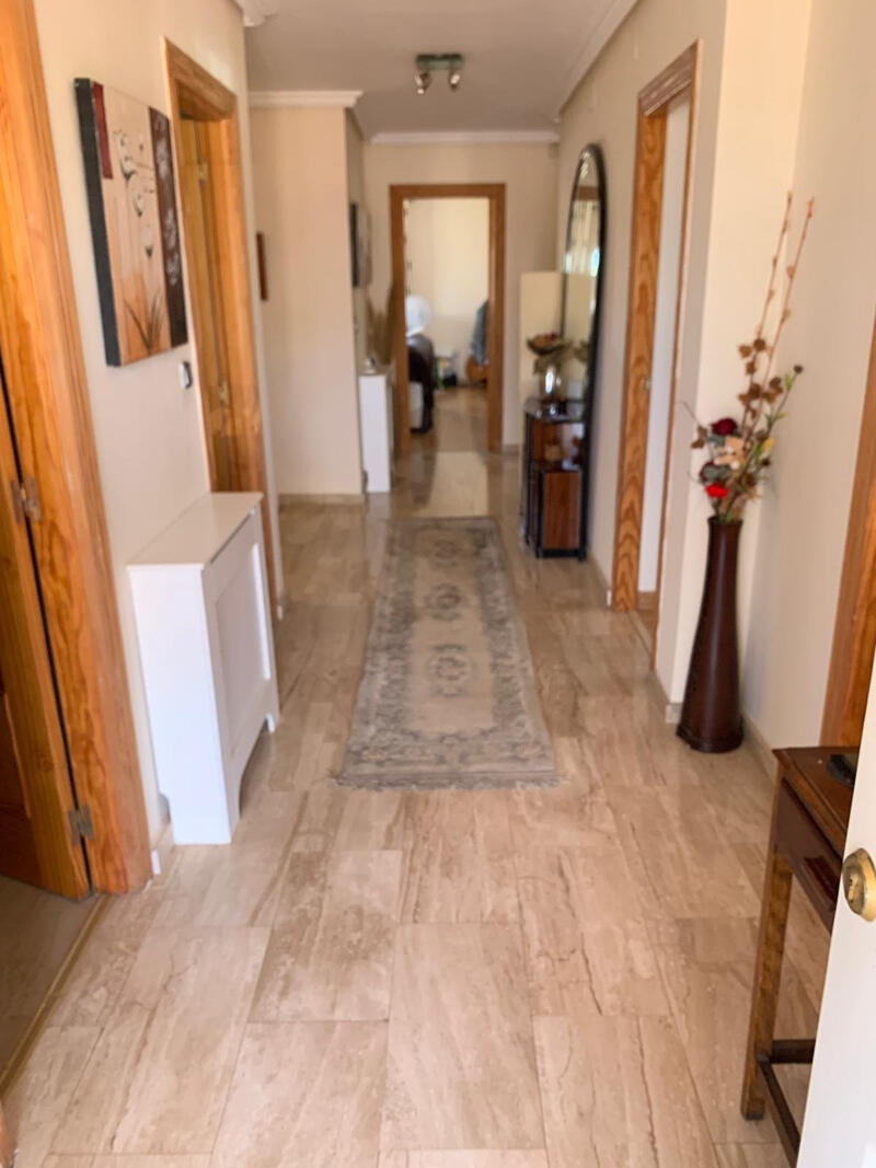 6 Schlafzimmer Villa zu verkaufen