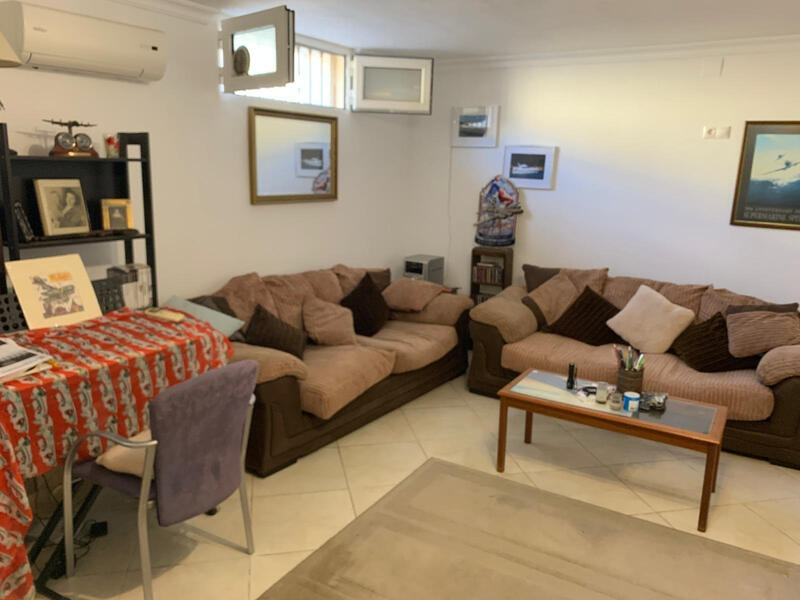 6 Schlafzimmer Villa zu verkaufen