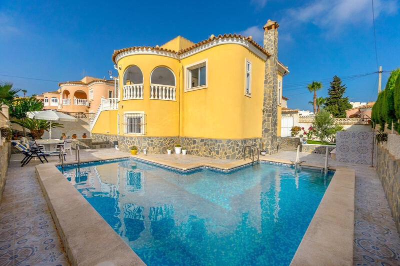 4 bedroom Villa for sale