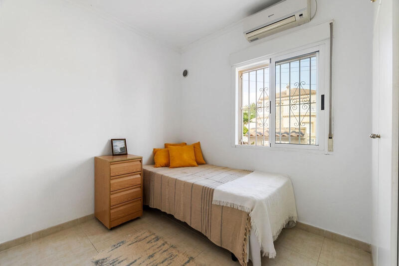 4 bedroom Villa for sale