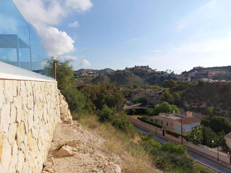 Landa till salu i El Campello, Alicante