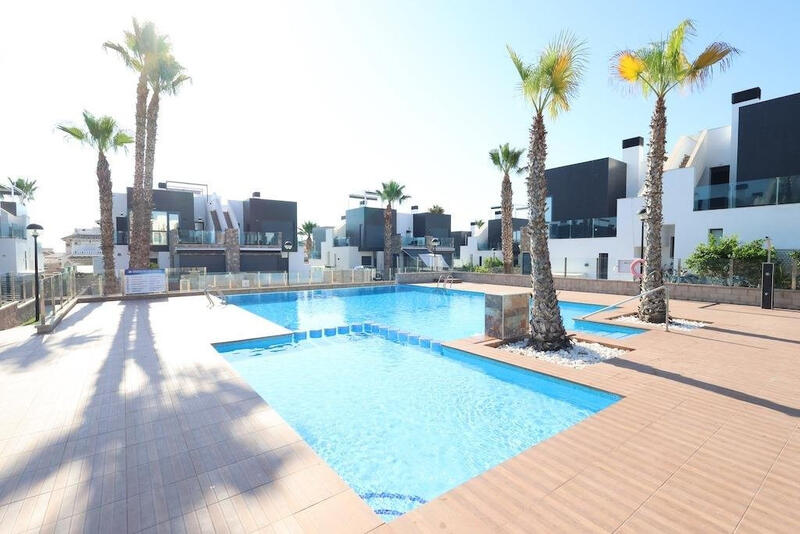 Townhouse for sale in Orihuela Costa, Alicante