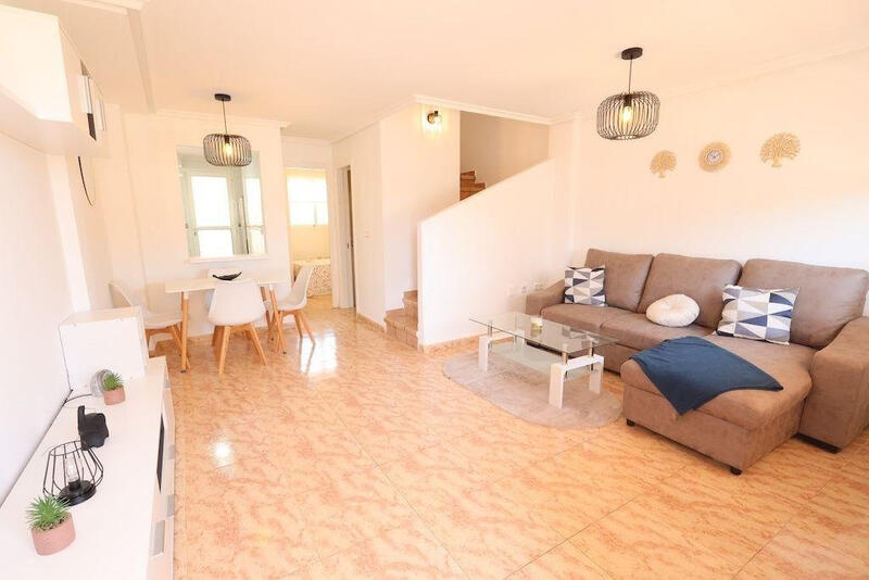 3 sovrum Duplex till salu