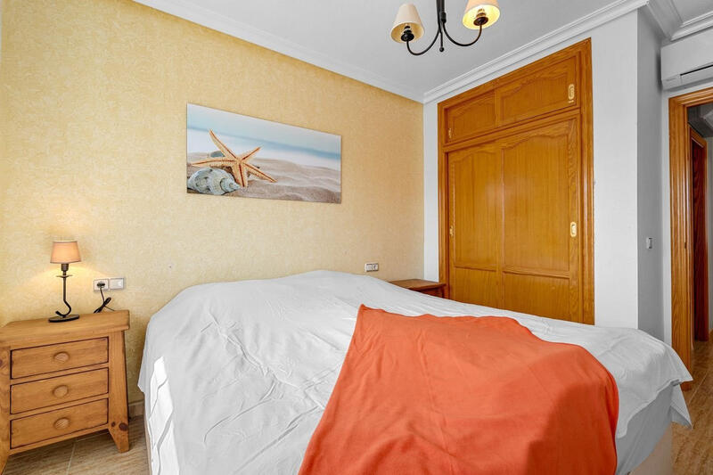 2 slaapkamer Appartement Te koop