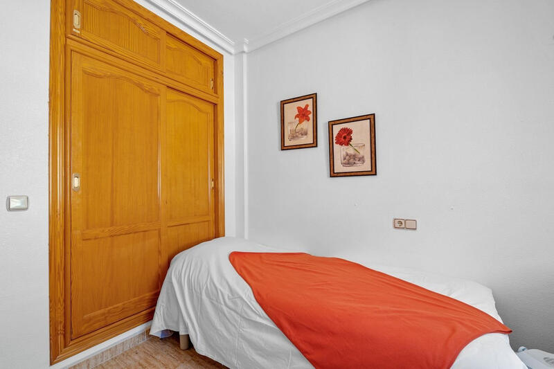 2 slaapkamer Appartement Te koop
