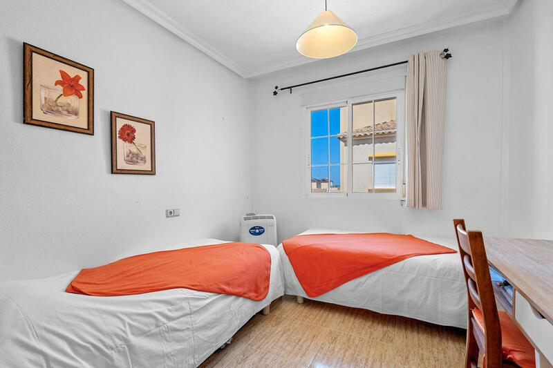 2 slaapkamer Appartement Te koop