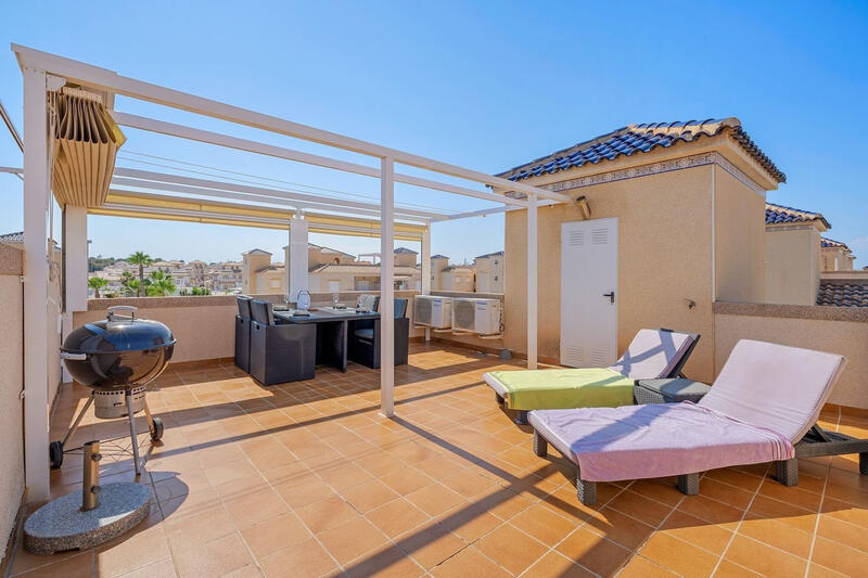 2 slaapkamer Appartement Te koop