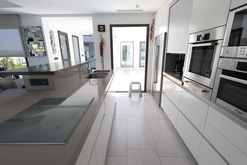 5 slaapkamer Villa Te koop