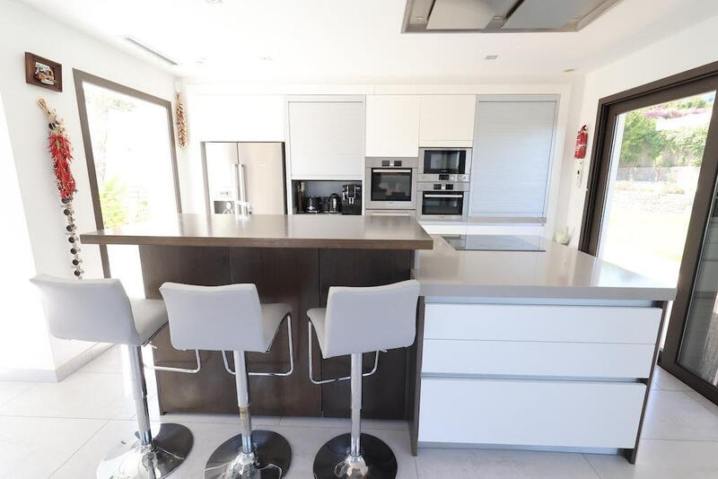 5 slaapkamer Villa Te koop