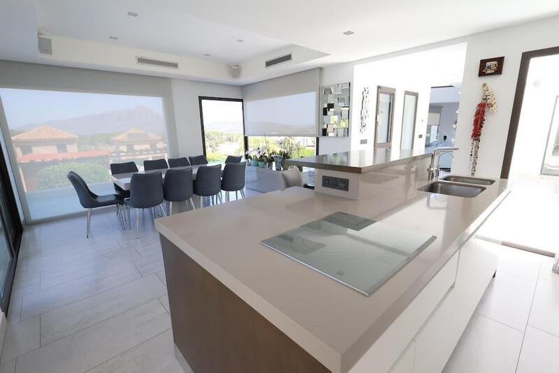 5 slaapkamer Villa Te koop