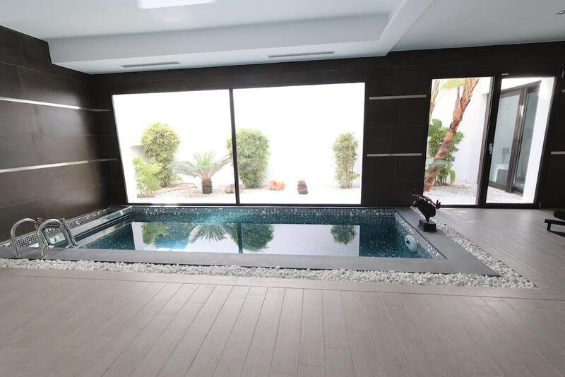5 slaapkamer Villa Te koop