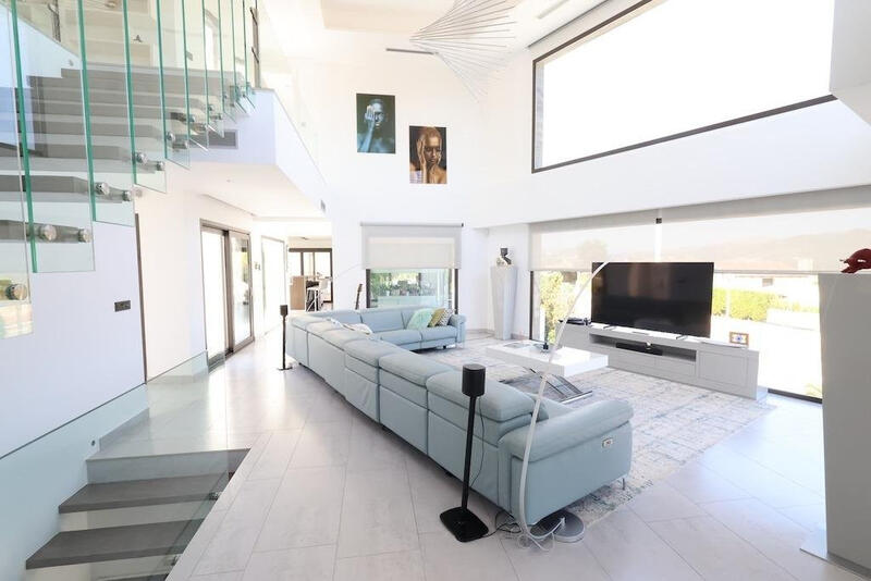 5 slaapkamer Villa Te koop