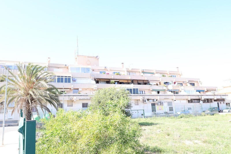 Appartement Te koop in Punta Prima, Alicante