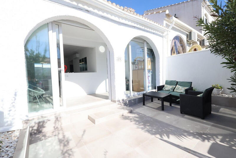 2 slaapkamer Villa Te koop
