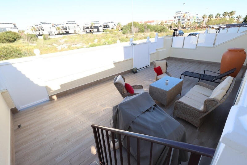 4 slaapkamer Villa Te koop