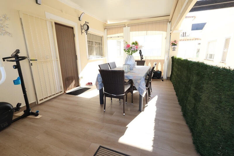 4 slaapkamer Villa Te koop