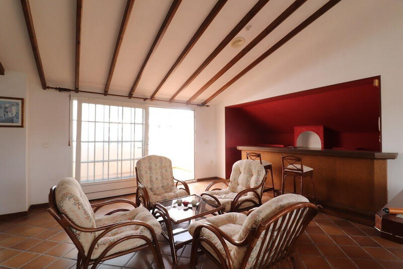 4 slaapkamer Villa Te koop