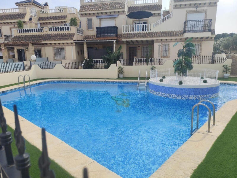 Villa à vendre dans Orihuela Costa, Alicante