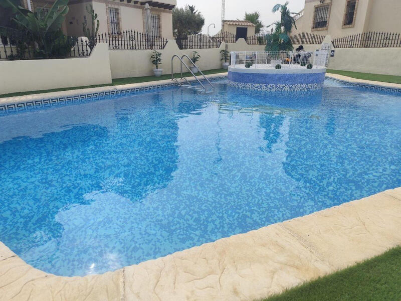 2 chambre Villa à vendre