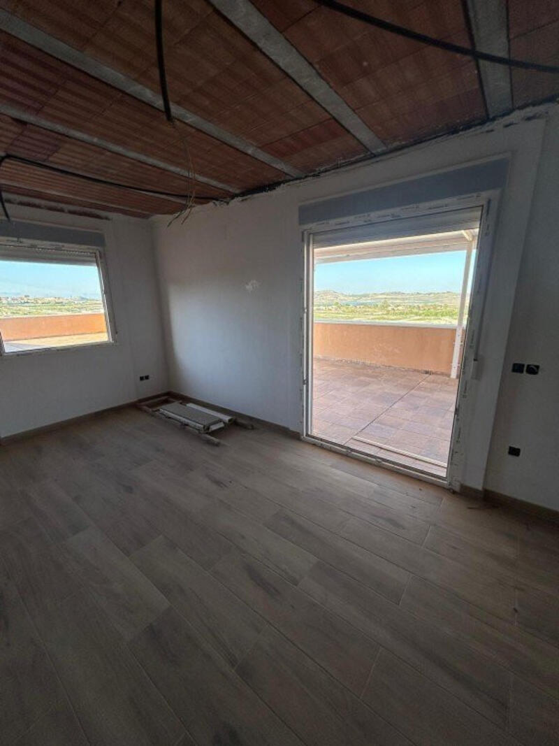 4 slaapkamer Villa Te koop