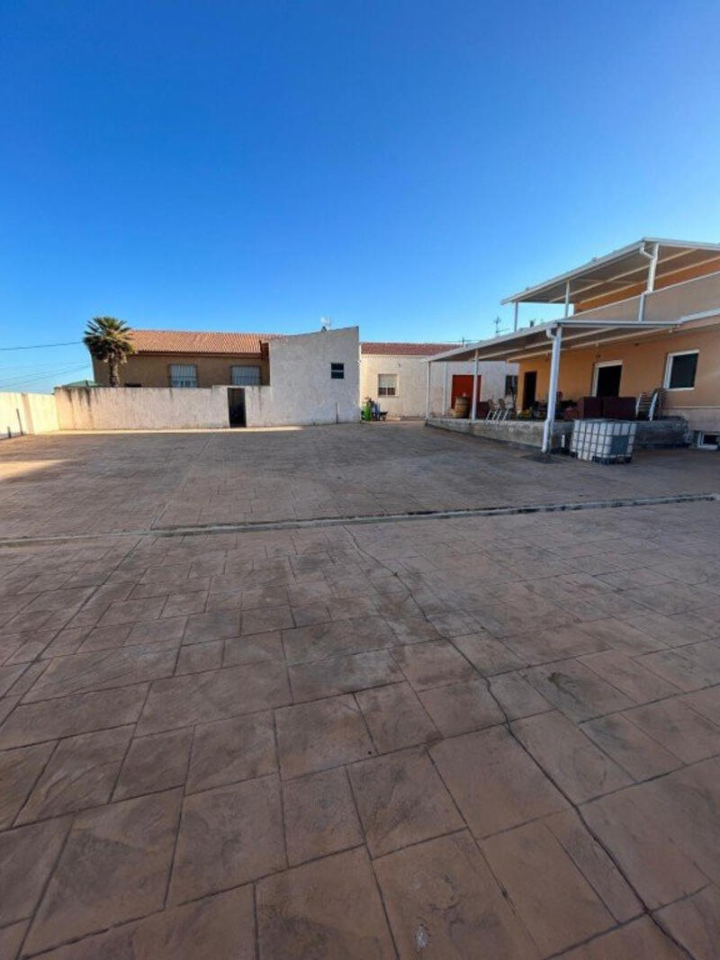 4 slaapkamer Villa Te koop