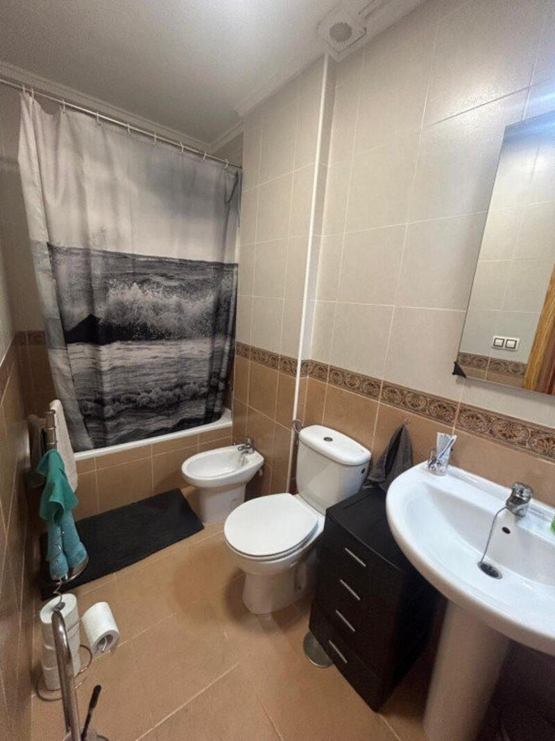 2 slaapkamer Tweezijdig Te koop