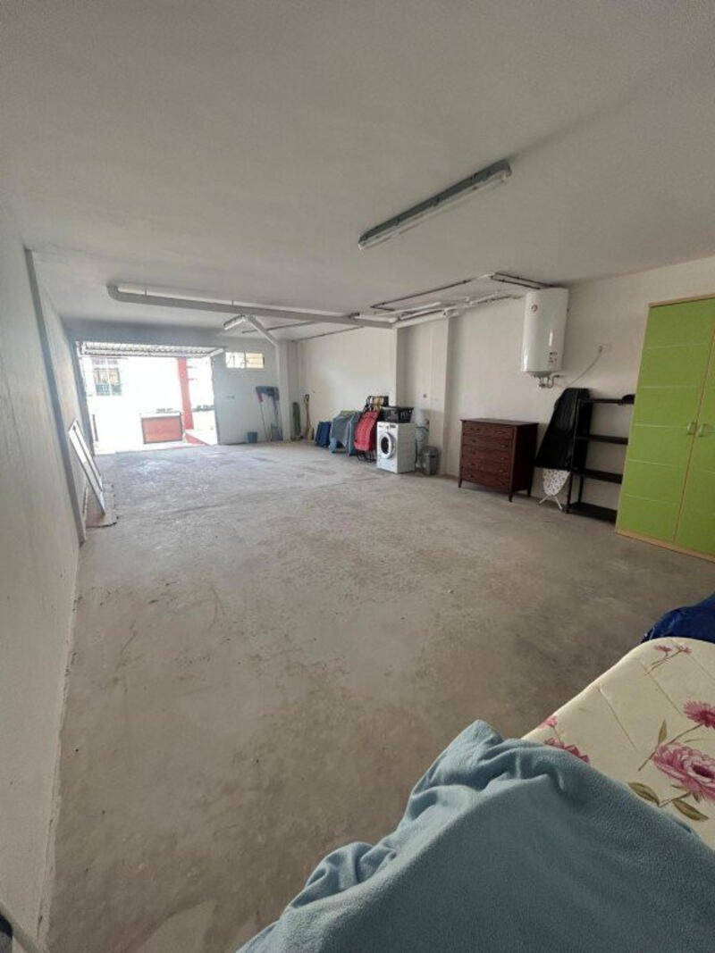 2 slaapkamer Tweezijdig Te koop
