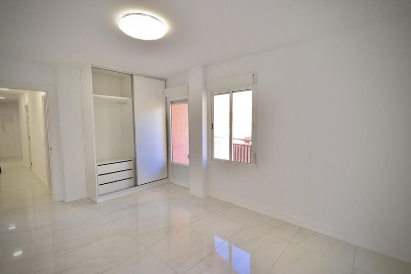 3 slaapkamer Appartement Te koop